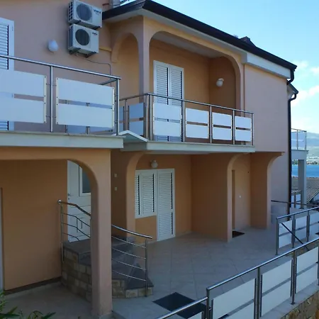 Jelica By Interhome *