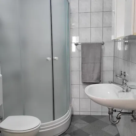 Apartamento Jelica By Interhome